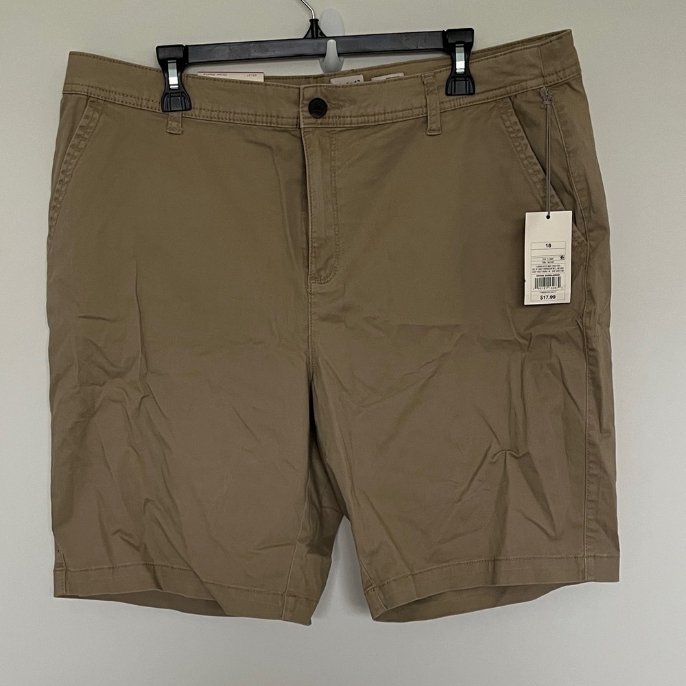 a new day Women's Tan Bermuda Shorts